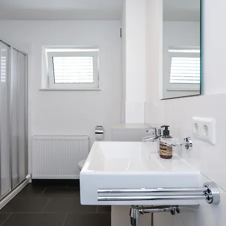 Apartman Terrassenwohnung In *